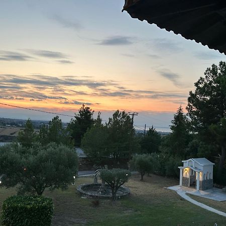Archontiko Alexandros Luxury Suites Kardiá Dış mekan fotoğraf