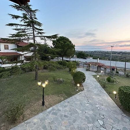 Archontiko Alexandros Luxury Suites Kardiá Dış mekan fotoğraf