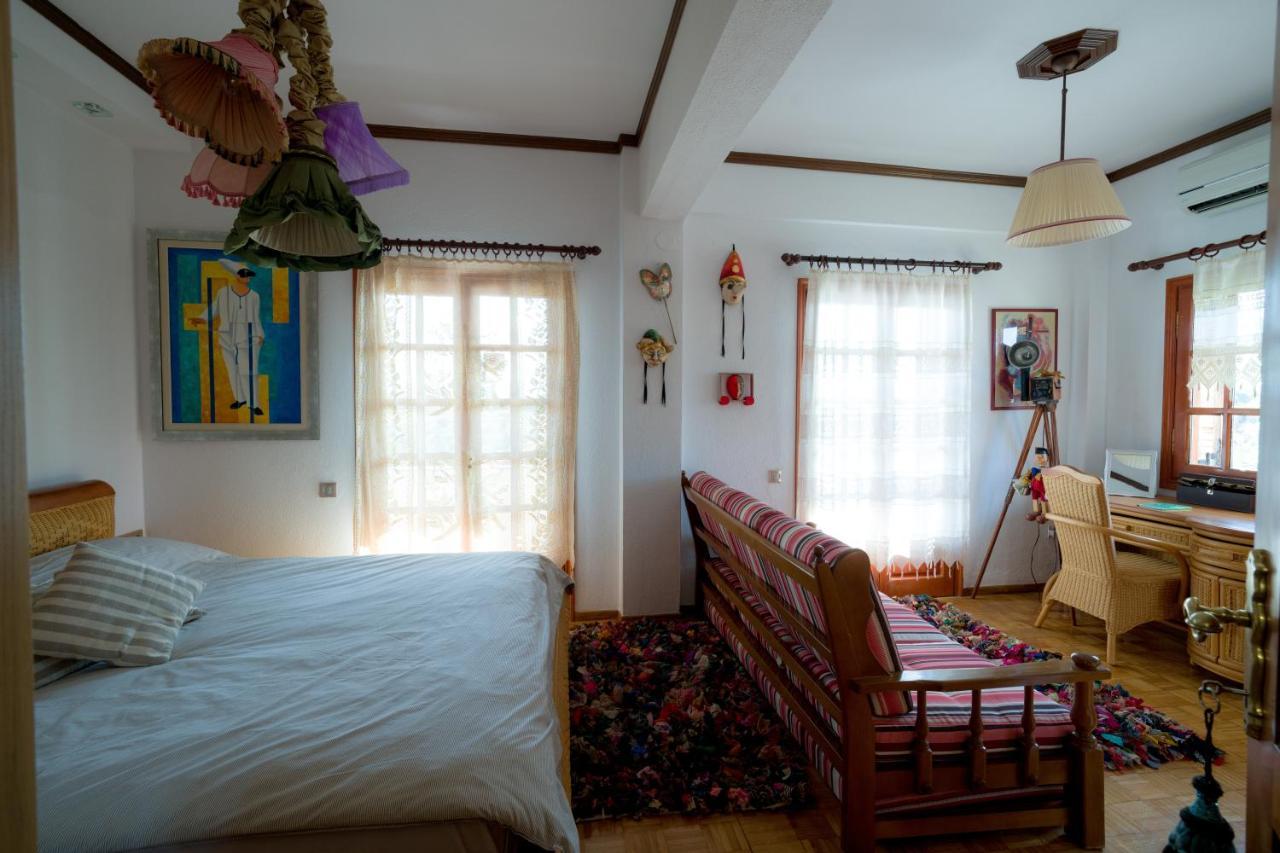Archontiko Alexandros Luxury Suites Kardiá Dış mekan fotoğraf