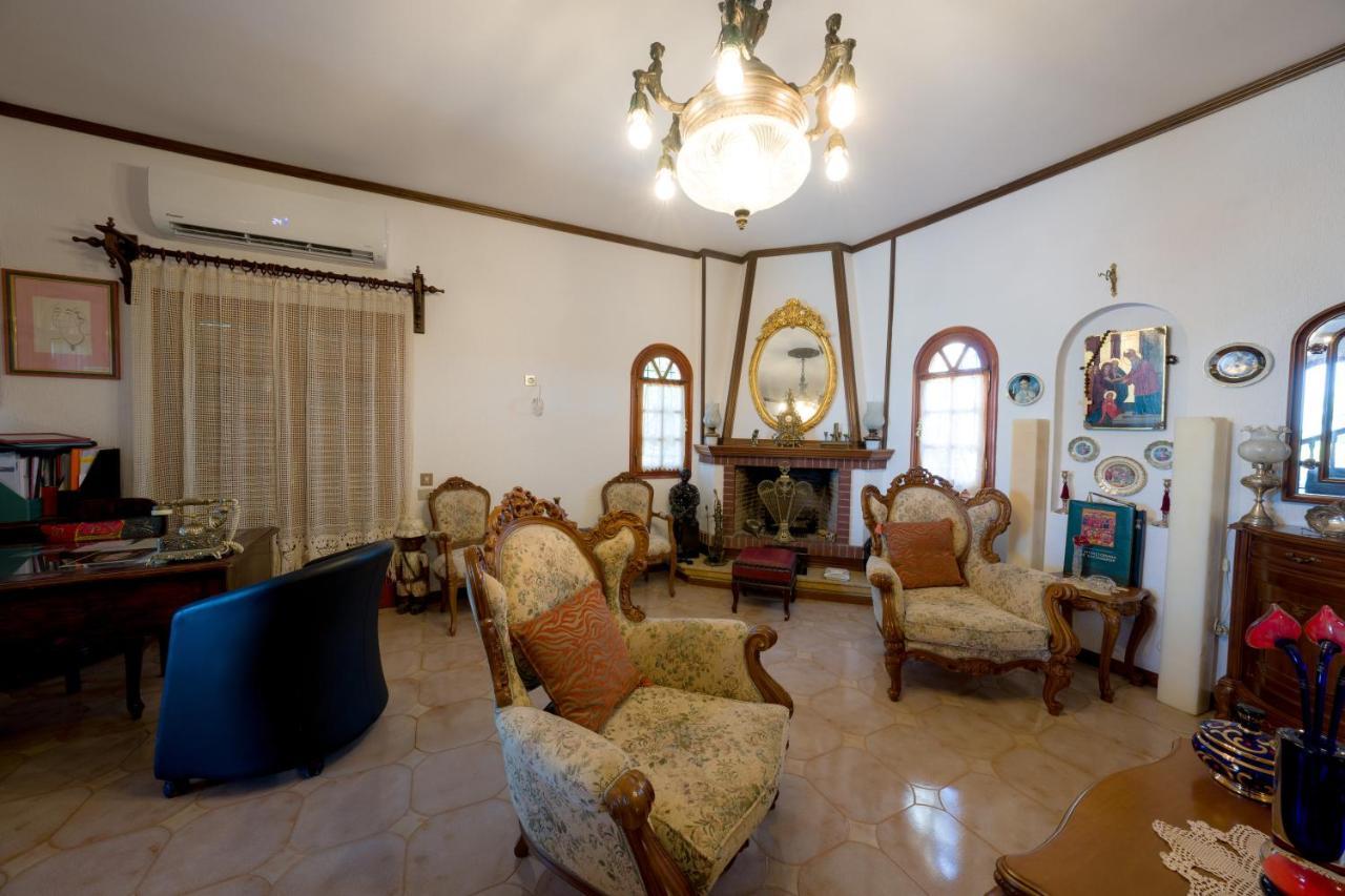 Archontiko Alexandros Luxury Suites Kardiá Dış mekan fotoğraf
