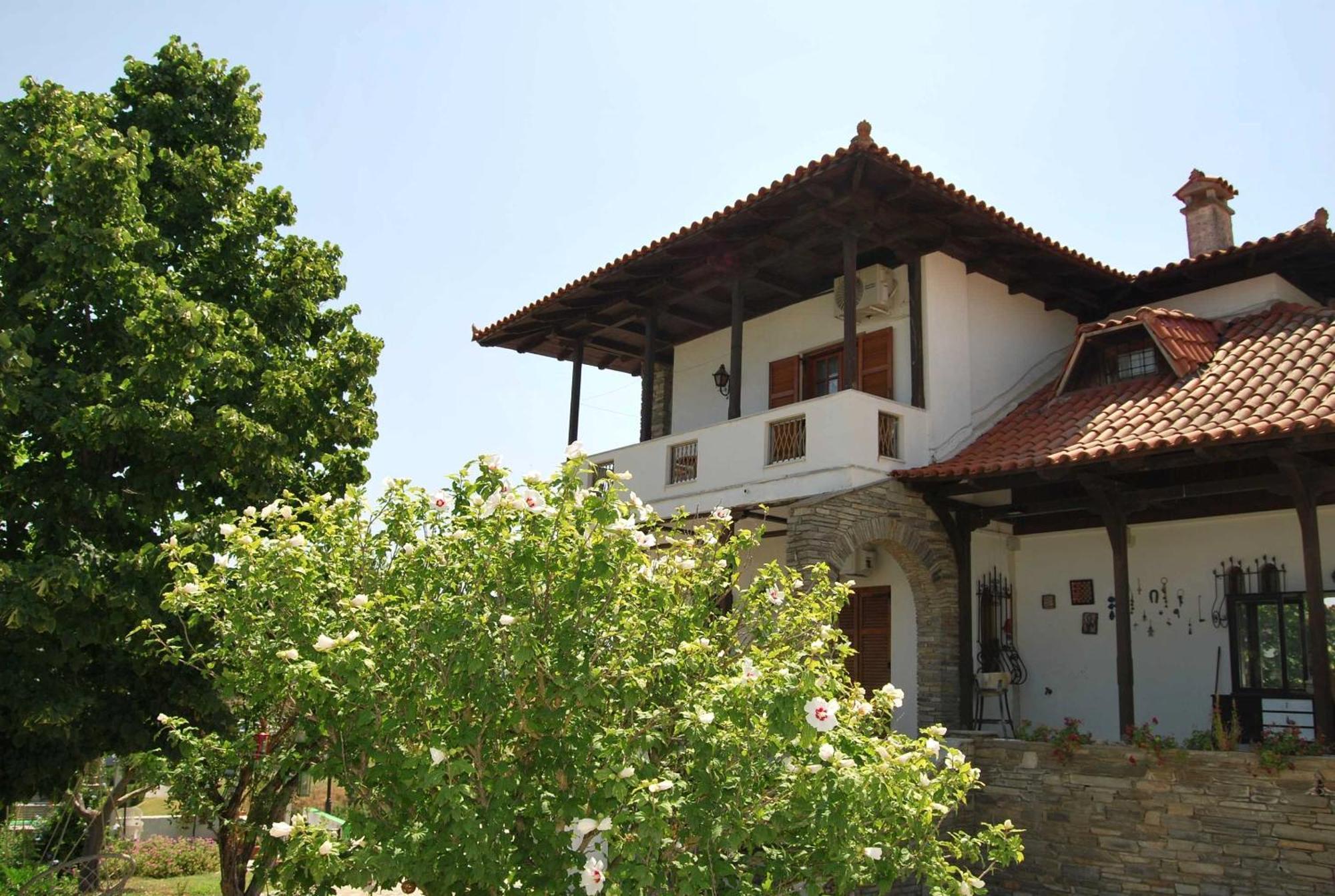 Archontiko Alexandros Luxury Suites Kardiá Dış mekan fotoğraf